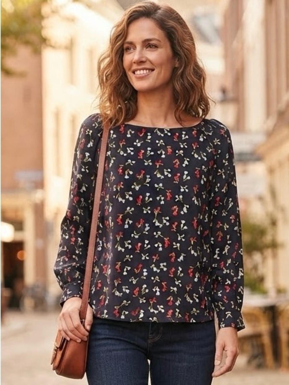 Lark & Ro | Navy Floral Long-Sleeve Boatneck Blouse| Sz 6